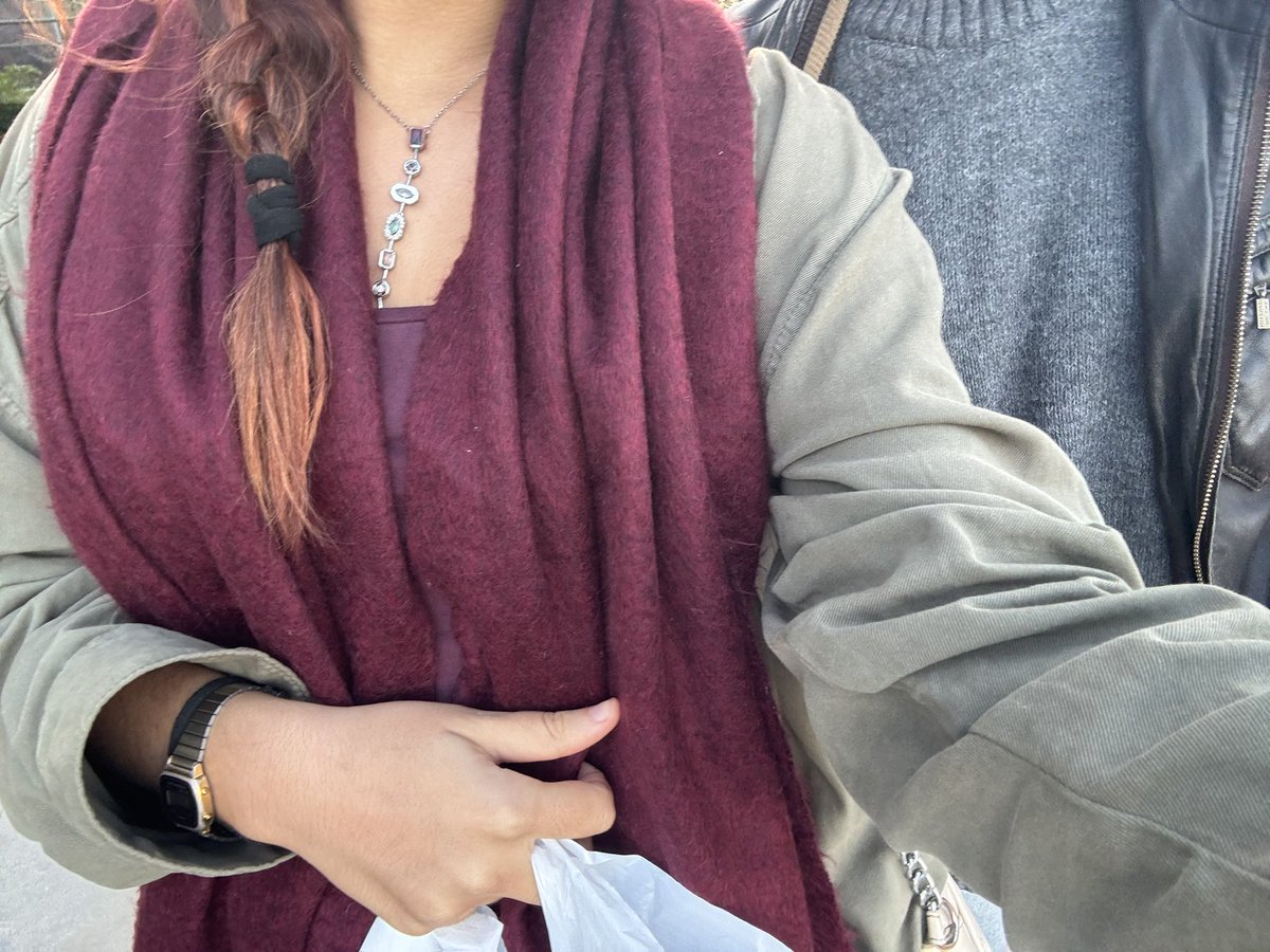 user1478478's tweet photo. bize salini veren kizla❤️ https://t.co/f4MSRsphO7