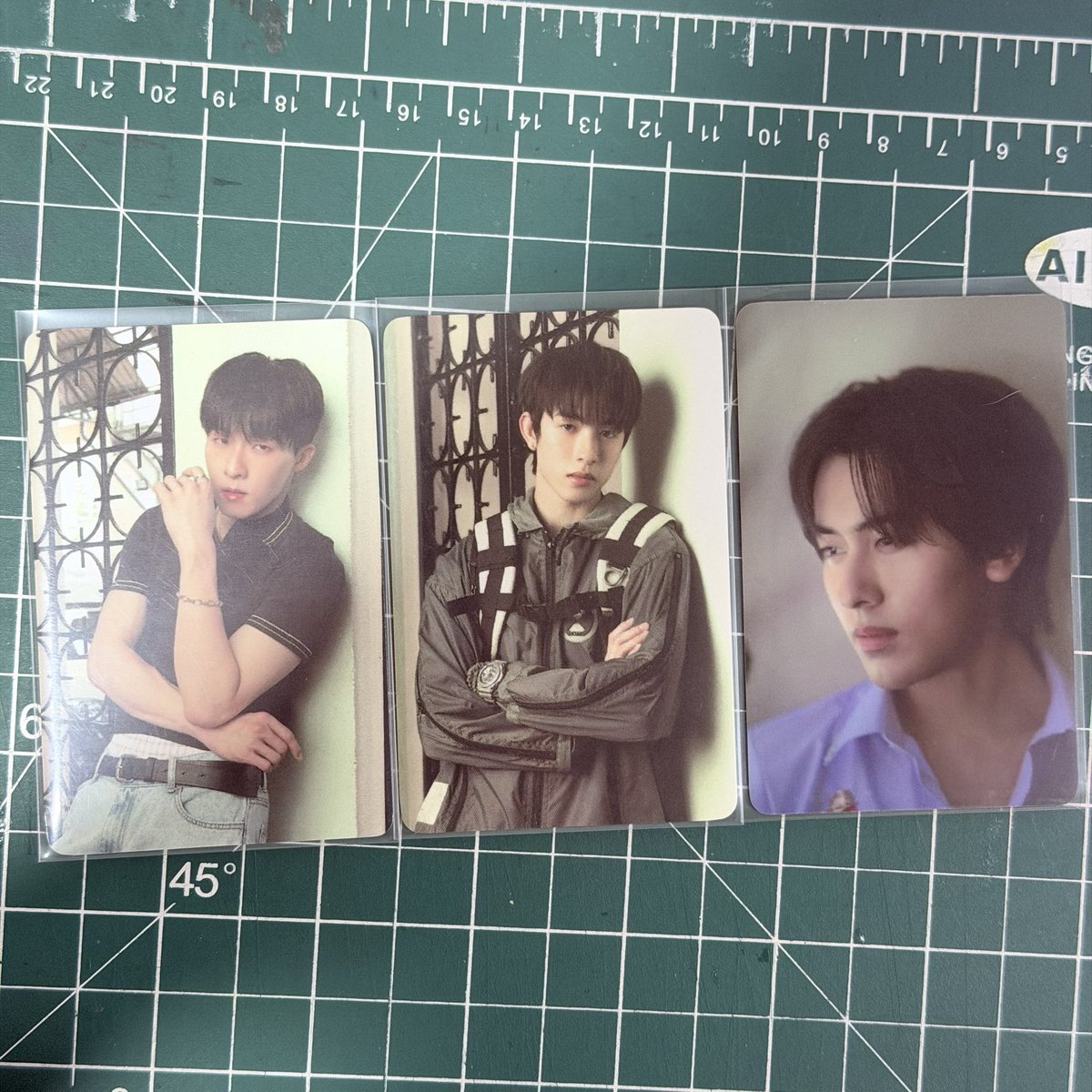 Imminne_'s tweet photo. 𓊆 พร้อมส่ง 𓊇 

⟢Price : 200/3b ♡︎˚

🏹shipping : 40b ! ? 📩

⸝ ⸝สนใจเมนชั่น/เดม

ได้ทั้งสามใบ

#ตลาดนัดproxie #ตลาดนัดพ้อกสี https://t.co/p9TSfdjZ3c