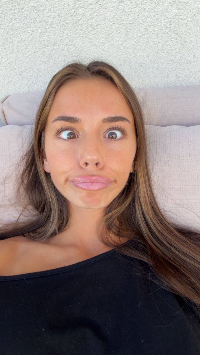 sadiemckownyou's tweet photo. HOLY PORNFACE https://t.co/kF8lSfeEyt