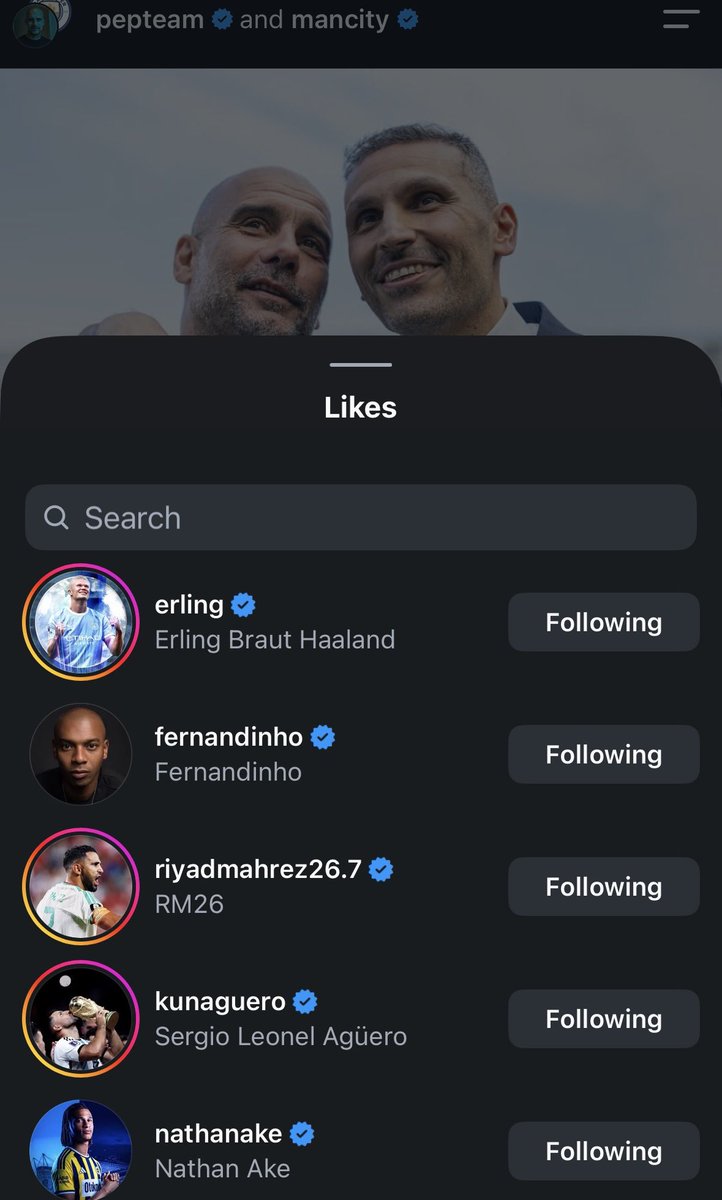 Goldco69's tweet photo. Legends of this great club.Together in solidarity. https://t.co/MFGtPD6se5
