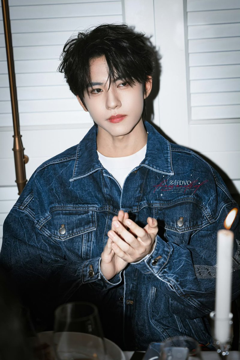 ZhanCheng_9704's tweet photo. 🐰 29092026 Alexander Wang event Suzhou
📸 多仔DvO
#LiuXuanCheng #刘轩丞
#หลิวเซวียนเฉิง #AlexanderWang https://t.co/iOMr8t9Pc6
