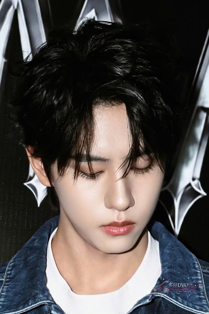 ZhanCheng_9704's tweet photo. 🐰 29092026 Alexander Wang event Suzhou
📸 多仔DvO
#LiuXuanCheng #刘轩丞
#หลิวเซวียนเฉิง #AlexanderWang https://t.co/iOMr8t9Pc6