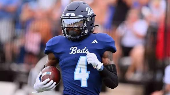 BryantKylyn's tweet photo. BLESSED TO RECEIVE A DIVISION 2 OFFER FROM WASHBURN!!!!🤍💙@CoachJTGlen @KambleHaverkamp #GODDID #AGTG #MYTIMECOMING https://t.co/lFRXhQWpm2