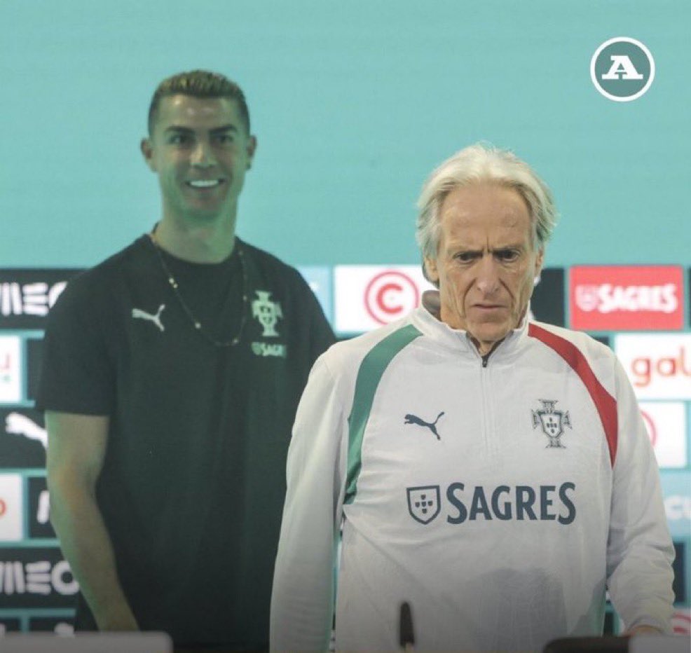 _cr7inho's tweet photo. 🚨 Jorge Jesus :

« Oui, il est vrai que j'ai conclu un accord avec Cris, mais je ne l'ai pas fait avec lui seul. Je l’ai aussi fait avec Bruno.

J'ai dit à Cristiano que je pensais qu'il ne jouerait pas les matchs contre la Norvège et le Danemark. » https://t.co/5faogcVA7I