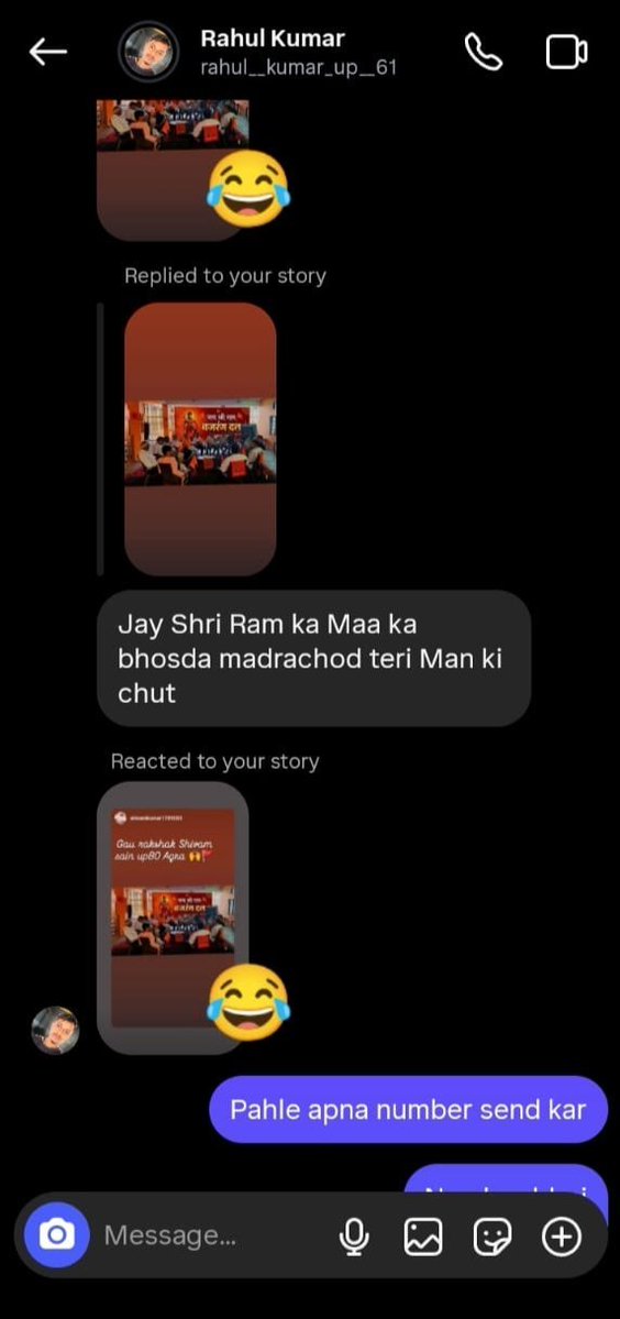 BAJRANG_DAL_UP's tweet photo. 🚨🚨 भगवान श्रीराम जी पर कथित आपत्तिजनक टिप्पणी — गाज़ीपुर पुलिस से तत्काल कार्रवाई की मांग 🚨🚨

सोशल मीडिया पर भगवान श्रीराम जी के संबंध में कथित रूप से आपत्तिजनक एवं अभद्र टिप्पणी किए जाने का मामला सामने आया है। संबंधित चैट/टिप्पणी का स्क्रीनशॉट उपलब्ध है और मामले की जांच के लिए प्रस्तुत किया जा रहा है।
मामले में बताए गए राहुल कुमार, निवासी दहिनवार, थाना भंवरपुर, जनपद गाज़ीपुर की भूमिका की निष्पक्ष एवं तत्काल जांच की जाए। संबंधित सोशल मीडिया अकाउंट, चैट और उपलब्ध डिजिटल साक्ष्यों का सत्यापन कराया जाए।

@ghazipurpolice @AdminGhazipur
@Uppolice @dgpup @UPPViralCheck @homeupgov @UPGovt @IgRangeVaranasi @adgzonevaranasi 
@CMOfficeUP @myogiadityanath @myogioffice
@CMHelpline1076 @112UttarPradesh 
यदि जांच में आरोप सही पाए जाते हैं तो बिना अनावश्यक देरी के कानून के अनुसार गिरफ्तारी एवं आवश्यक वैधानिक कार्रवाई की जाए तथा कार्रवाई की स्पष्ट जानकारी जनता के सामने रखी जाए।

📢 मीडिया से भी अनुरोध है कि इस मामले का संज्ञान लेकर संबंधित पुलिस कार्रवाई और जांच की स्थिति को सामने लाया जाए।
@ABPNewsTV @indiatoday @ndtv @sbsnewshindi  @TimesofIndia @IndianExpress @CNNnews18
📌 स्क्रीनशॉट संलग्न है। निष्पक्ष जांच और कानून के अनुसार कार्रवाई की अपेक्षा है।

#Ghazipur #GhazipurPolice #UPPolice #ShriRam #UttarPradesh