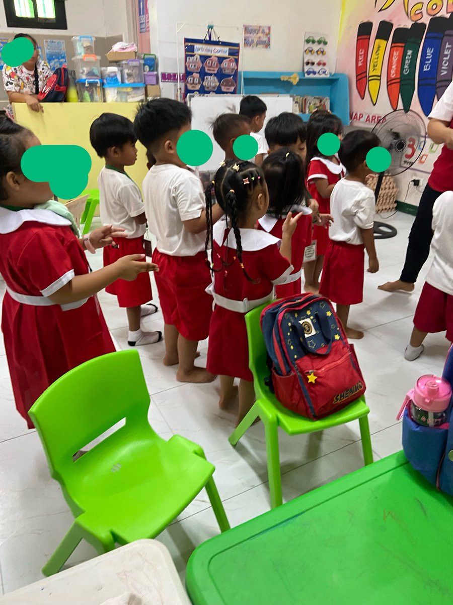 gin_vilouge's tweet photo. Nag babysit ako kaya ala ako ng nakakaraan eme ka https://t.co/fPzxUacFCL