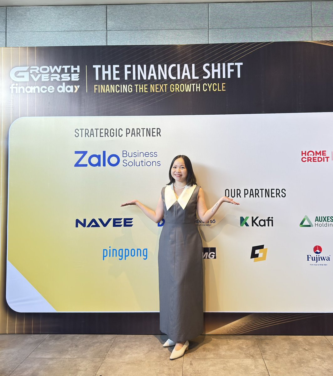 helen_fan2907's tweet photo. Sự kiện Growthverse Finance Day 2026 đã khép lại thành công tốt đẹp.
Cảm ơn ban tổ chức sự kiện đã cho zBit cơ hội tham gia và kết nối với những nhà đầu tư tiềm năng. https://t.co/MYnMwG7rJ9