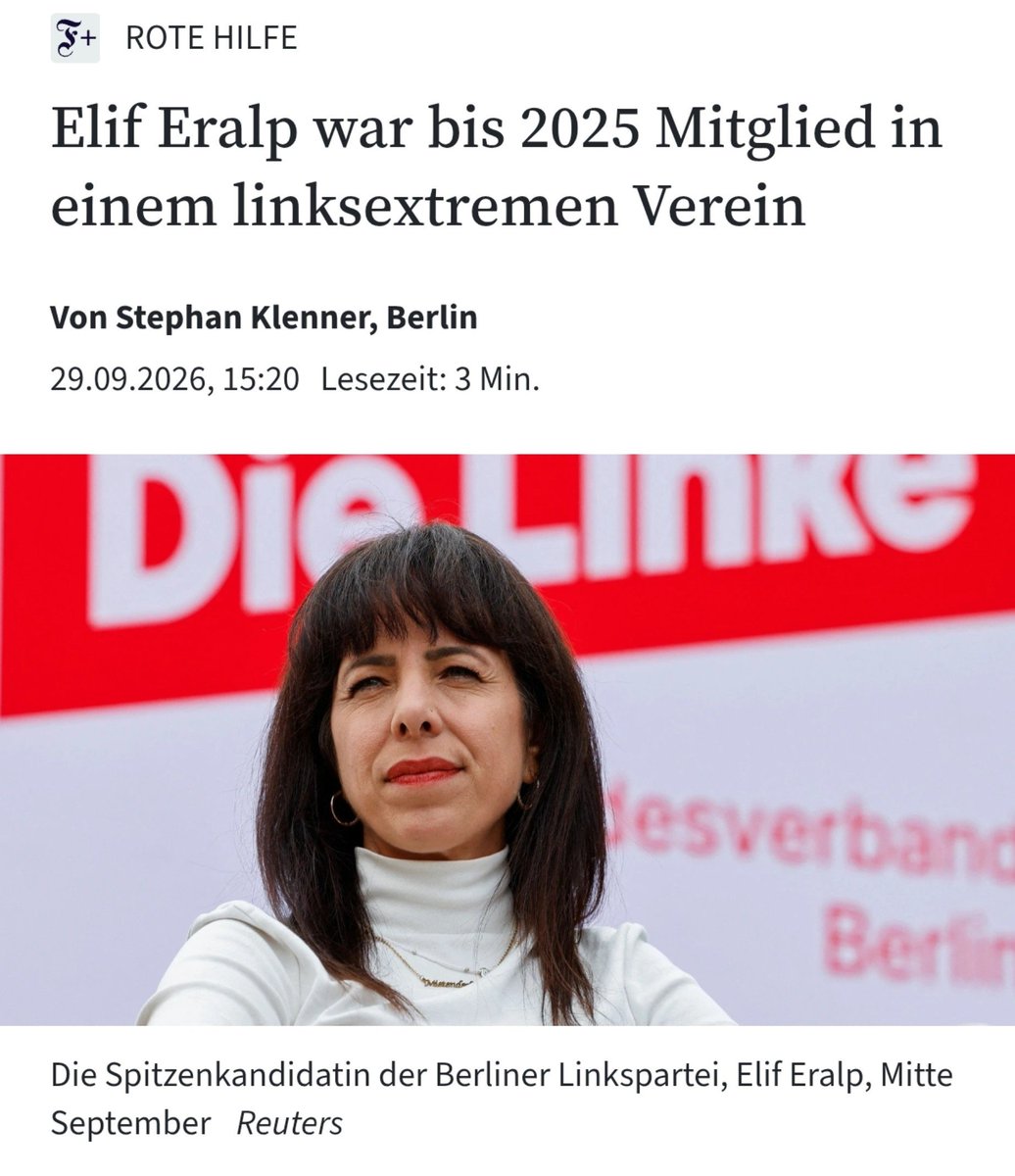 SibelMedi's tweet photo. Eralp unterschreibt ein Schriftstück, was sie verpflichtet das kapitalistische System zu stürzen, Kocak fragt wann er in Remmo's Büro vorbeikommen kann - aber unsere Medien erkennen noch nix 🤷🏾‍♀️

Wer besucht jemanden im Büro, den er nicht kennt? 

Wer koaliert mit Systemstürzern? https://t.co/JrXQPf86nE