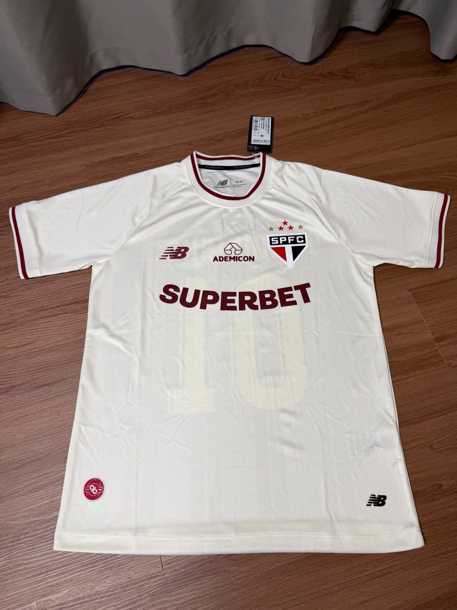 ratodasthai's tweet photo. PRONTA ENTREGA 🚚 🇧🇷
palmeiras: https://t.co/evQqLCeHJa
Cruzeiro: https://t.co/6nXObEBcvW
Flamengo: https://t.co/jNGZAL59vv
São Paulo: https://t.co/Zu84vflHLc

Menos de 5 dias tá na sua casa 🏠 https://t.co/YVpp6F1NPQ