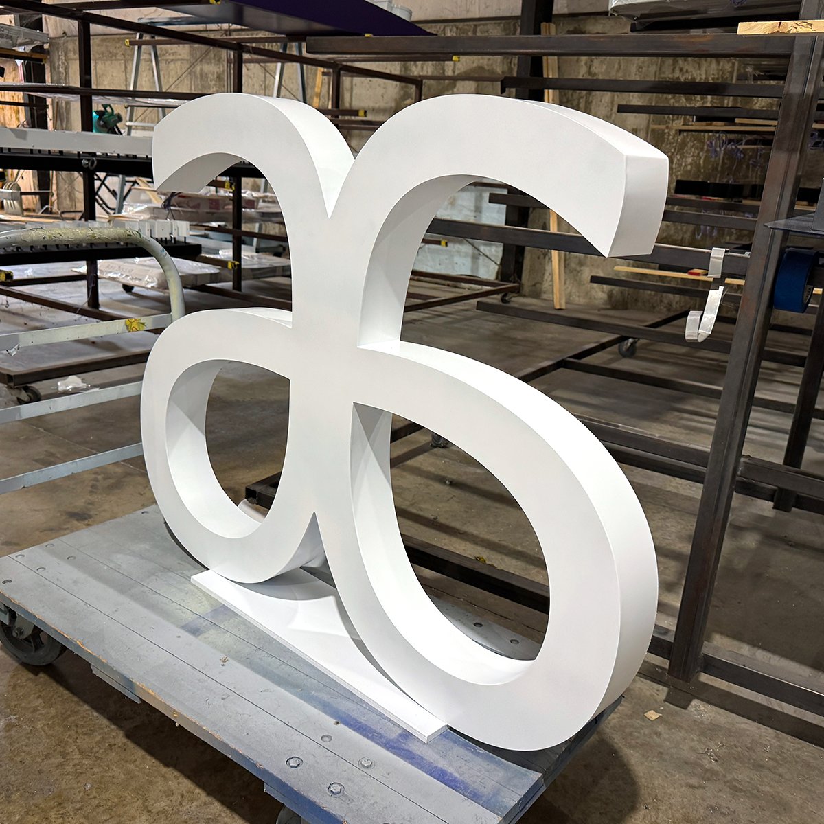 SignFabInc's tweet photo. Got projects piling up? Let’s get them moving.
You focus on your customer. We’ll handle the build—from quote to finished #sign.

We Are The One-Stop Shop For All Your #SignageSolutions.

🌐 https://t.co/5tMP7cTKUY

#SignFab #SignManufacturing #CustomSigns #SignIndustry https://t.co/VGveJ9frxE