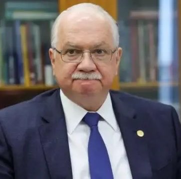 GTNewsOFICIAL's tweet photo. 🚨URGENTE - Cármen Lúcia recusa pedido de Fachin para assumir casos envolvendo ministros do STF e Vorcaro e reage “Deus me livre”, diz Metrópoles https://t.co/qkph7rfs1s