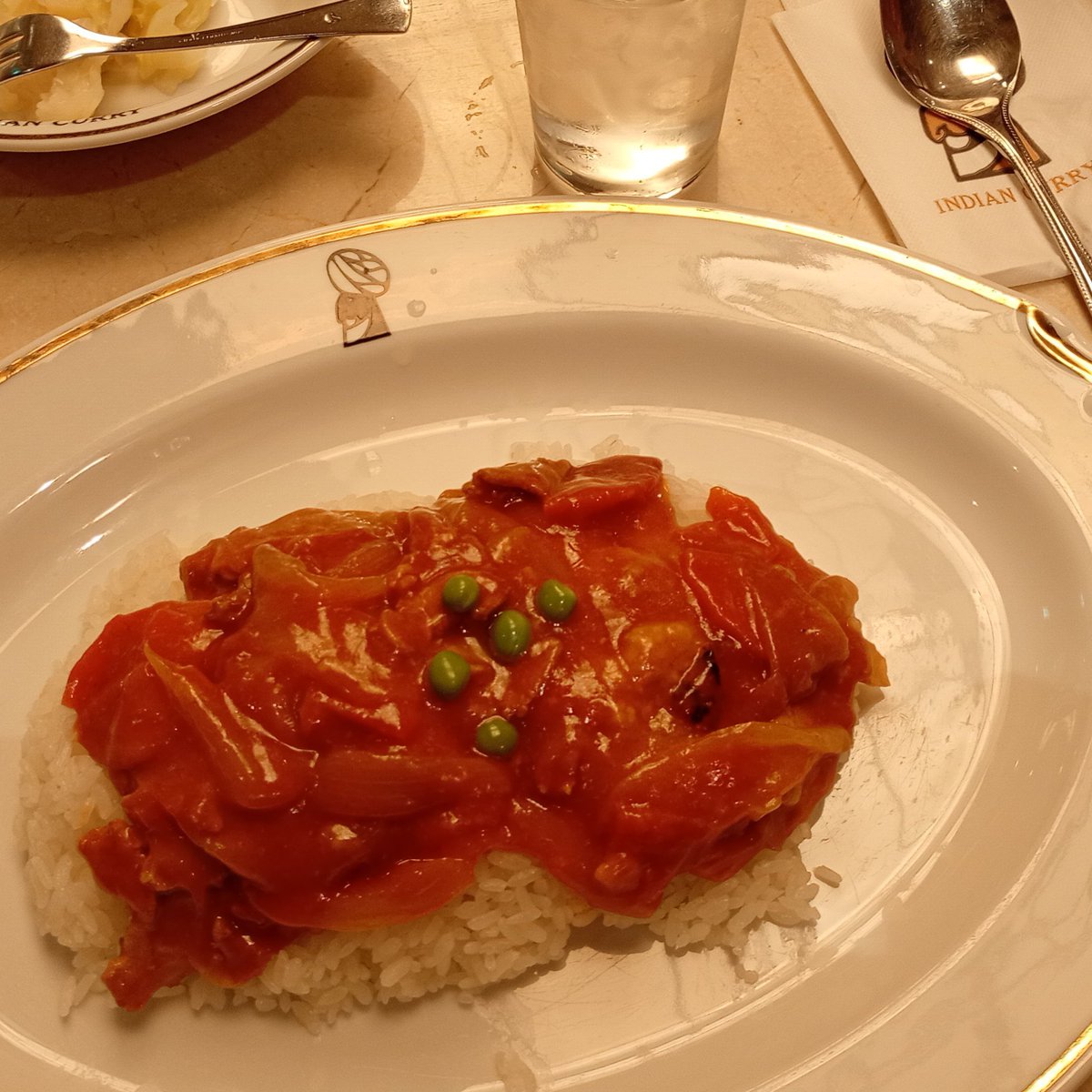 m__1968's tweet photo. で、インデアンカレーのハヤシライスより高かったコットンクラブのコーヒー。 https://t.co/rHSa3otWQG