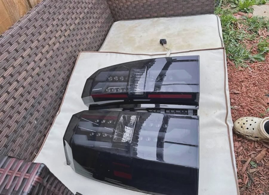 gmc_chevy_parts's tweet photo. 2015-2020 Tahoe tail lights shoot me offers
#gmc #chevy #ford #x #c #trucks #dodge #chevrolet #gmcsierra #truck #duramax #sierra #liftedtrucks #toyota #silverado #diesel #offroad #lifted #s #gm #truckporn #cummins #cars #k #powerstroke #nissan #ram #chevytrucks #gmctrucks https://t.co/mXZGETp89w