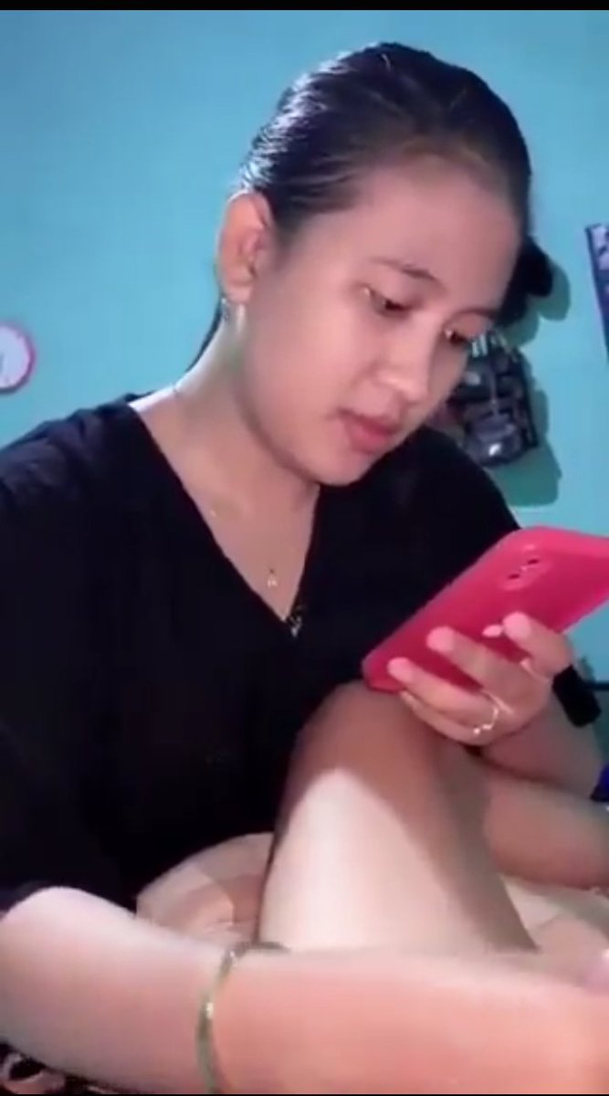 ilianabedolla's tweet photo. 📁 Sambil main HP
https://t.co/go9VkNoRQa

📁 Samping anak
https://t.co/go9VkNoRQa

📁 Talenta Ter-Baik
https://t.co/go9VkNoRQa
P4
https://t.co/go9VkNoRQa https://t.co/g1oioDOoHp