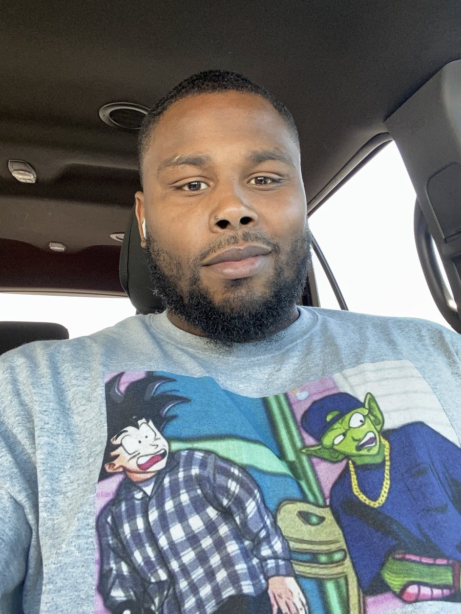 PlayWithSumSafe's tweet photo. Respectfully!!! 🤷🏾‍♂️😉 https://t.co/VsAAMg6hTE