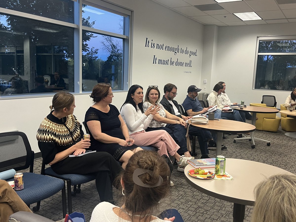 DePaulPrep's tweet photo. Facilitated by librarian Tony Powers and Director for DEI Kendall Mallette, parents, faculty, and staff gathered to discuss the book, share their own experiences with Chicago’s neighborhood segregation, and explore ways to disrupt it. https://t.co/pdWdmIgfb7
