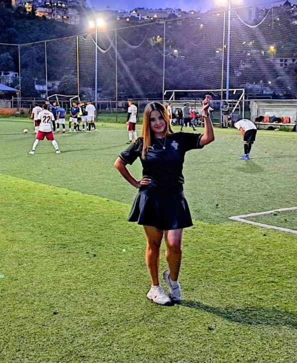 edecanesgalatea's tweet photo. En días  pasados ⚽🏆 con Fut City   con la bella 😍 Sara 😍 #edecanesparaeventos #edecanestoluca #Finaldefutbol #futcity #Toluca   #eventoscorporativos #inauguraciones #aniversarios #eventosdeportivos #expos #exposiciones #Conferencias  #edecanes  #edecanesmexico 😎 https://t.co/5IXiGMwBTD