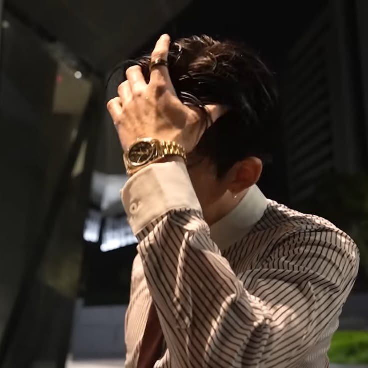 popowoholic's tweet photo. holy khun thee https://t.co/OXylIH1axs