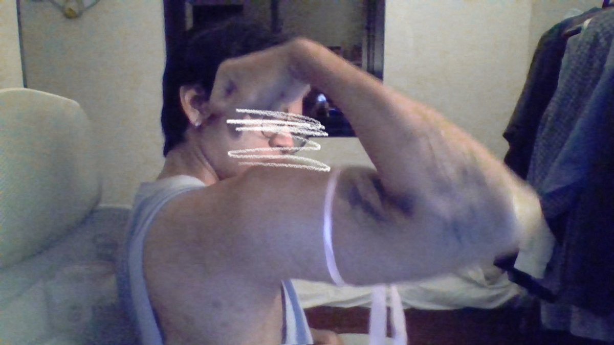 __chasinglions's tweet photo. tb biceptember this all i got https://t.co/GZmFWWLiT6