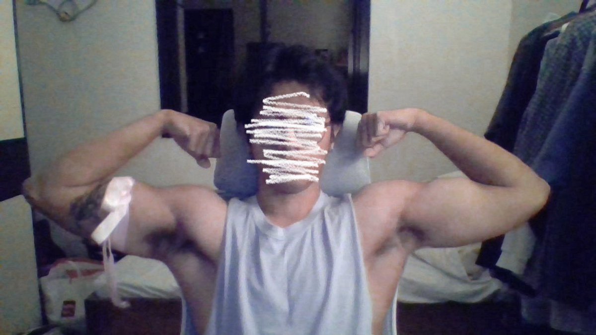 __chasinglions's tweet photo. tb biceptember this all i got https://t.co/GZmFWWLiT6