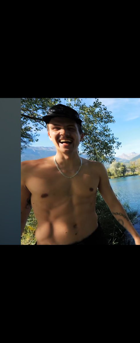 tmjerro1zdh's tweet photo. Ale świeży ma hot ciało #swiezy #świeży #hot #gay #sex #sexy #man #boy #abs https://t.co/diiZMIwd7k