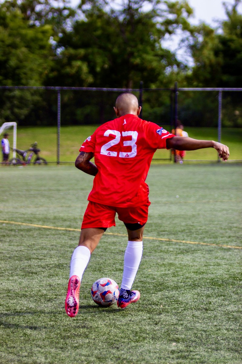 KarimCheese's tweet photo. This Sunday I get to play in the 2nd round of the 2027 U.S. Open Cup qualifiers! 😮‍💨🔥 https://t.co/kVqOI0XB5l