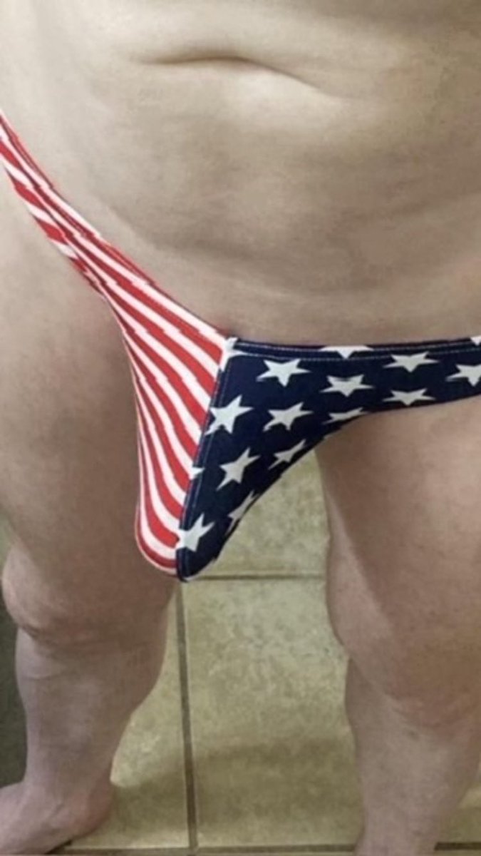 GWMeyer1's tweet photo. @NordicJimm Very hard and horny today! I sure love your pic of your beautiful bulge! https://t.co/aeuzrKvLdZ