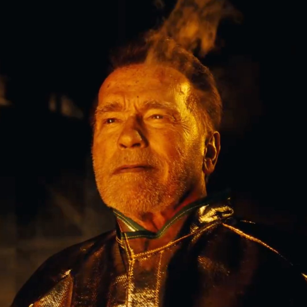spaceandtech_'s tweet photo. Arnold witnessing his movie become reality. https://t.co/J0tnhpgOBX