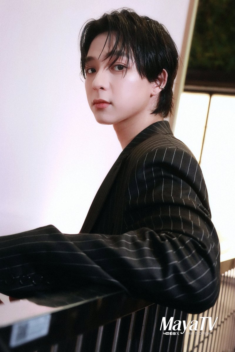 mayaonline2002's tweet photo. แม็กกี้ #maxky_rp &amp; บาส  #บาสเด็กอ้วนที่แท้จริง ร่วมแสดงความยินดีในงาน Nineentertain 24th Anniversary Charity Concert 

#MAYATVOFFICIAL
#MXBSx9entBD24th
#แม็กกี้บาส #maxkybas
#9Ent24thxSiamParagon #9ent24th https://t.co/M4ztmGYaxL