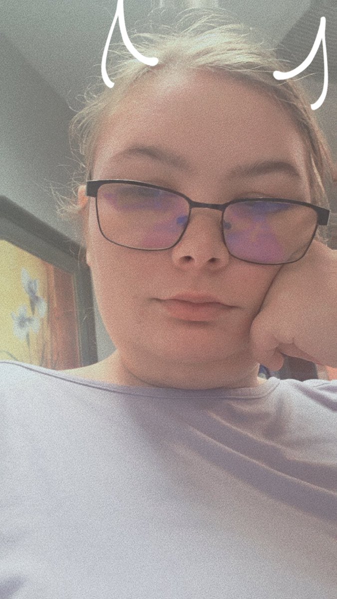 MistressAzra535's tweet photo. I have come to the conclusion that purple is only my color when it involves hickeys. 

#findom
#domme
#findomme
#paypig
#findomming
#dominatrix
#paypig
#mypaypig
#cashslave
#slave https://t.co/zuEruXqlLM