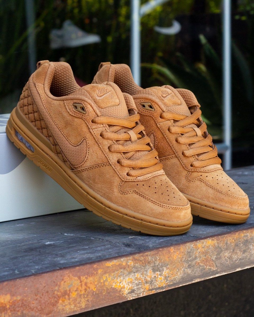SneakerShouts's tweet photo. Paul Rodriguez x Nike Zoom Air Low “Ale Brown” drops October 9th 🍂 

DETAILS -> https://t.co/9lG6ntVqcv https://t.co/gjfmE6xfnz