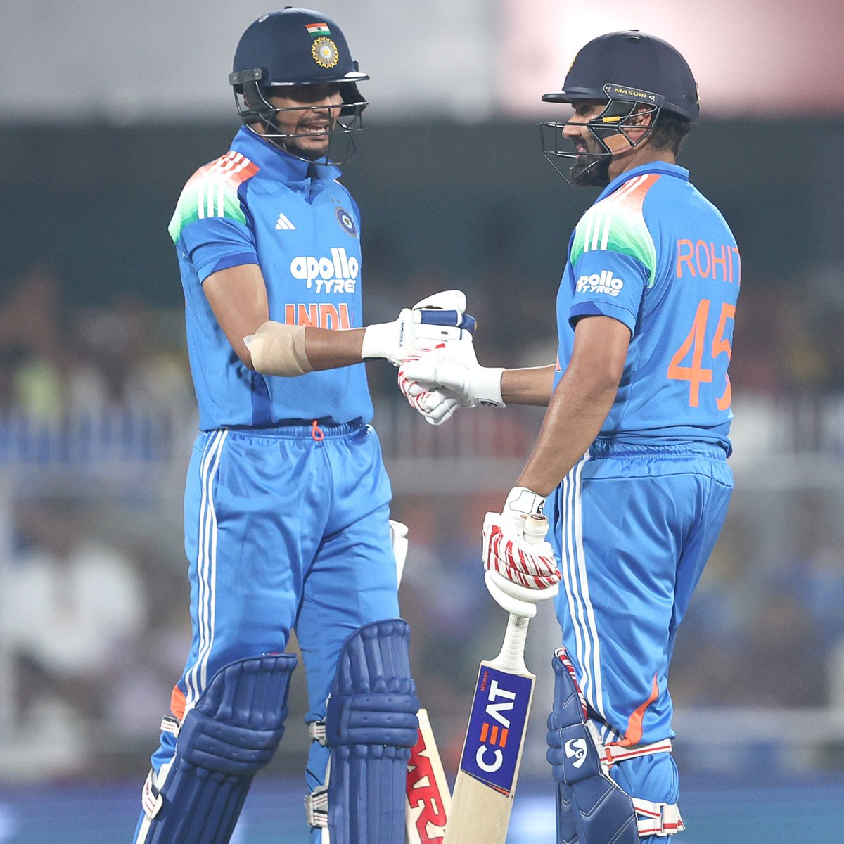 SDhawan25's tweet photo. What a chase this is turning into! 🇮🇳 @ShubmanGill with the fastest ODI century by an Indian captain, @ImRo45 with another ODI hundred. Bas ab finish karke aao boys! 👏 https://t.co/CAkcYCDbo7