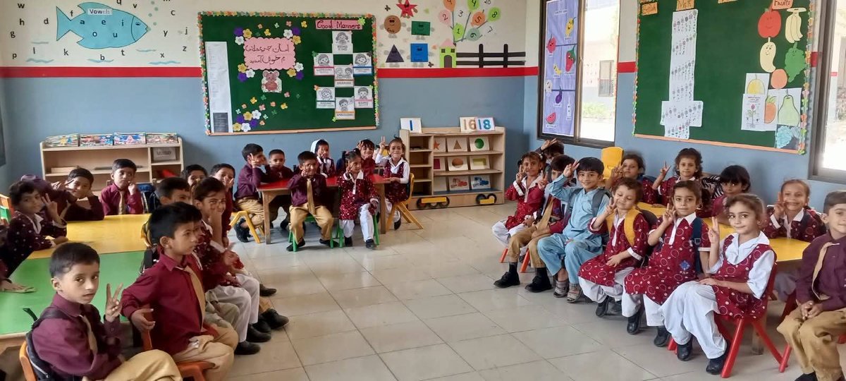 SELDGOS's tweet photo. Students of People’s School Program #Dadu, Class KG-A, participated in an engaging story activity based on “The Fox and the Horse.”
The young learners showed great interest, actively participated, and shared thoughtful questions during the session, making learning a fun and interactive experience.
#SELD #SindhSchoolsReimagined #GovernmentOfSindh #EducationForAll #SindhEducation #EarlyChildhoodEducation #LearningThroughActivities
@sardarshah1 @BBhuttoZardari @BakhtawarBZ @MuradAliShahPPP