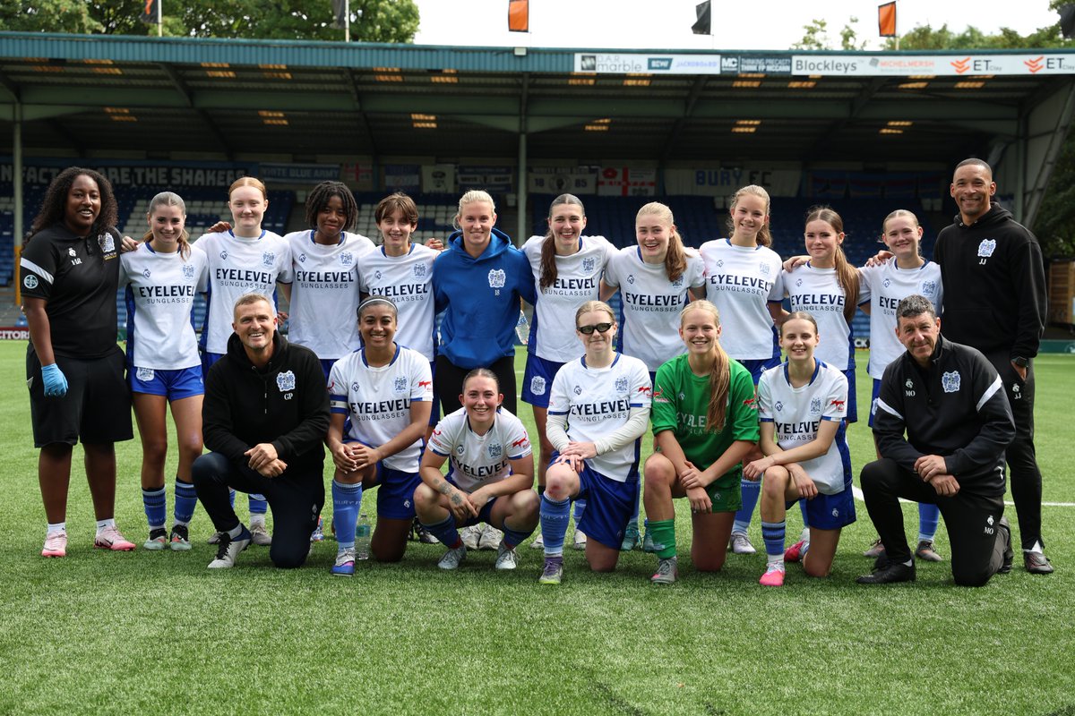 buryfc_women's tweet photo. 🔵 THANK YOU, ISABELLA! ⚪

We can confirm that @_iz_hey_10 has been recalled by @FyldeWomenFC

A huge thank you to Isabella for everything she has given to the team during her time with us. 💙

We’ve loved having you at Bury and we wish you all the very best for the next chapter! 👏

#BuryFCWomen #BuryFC