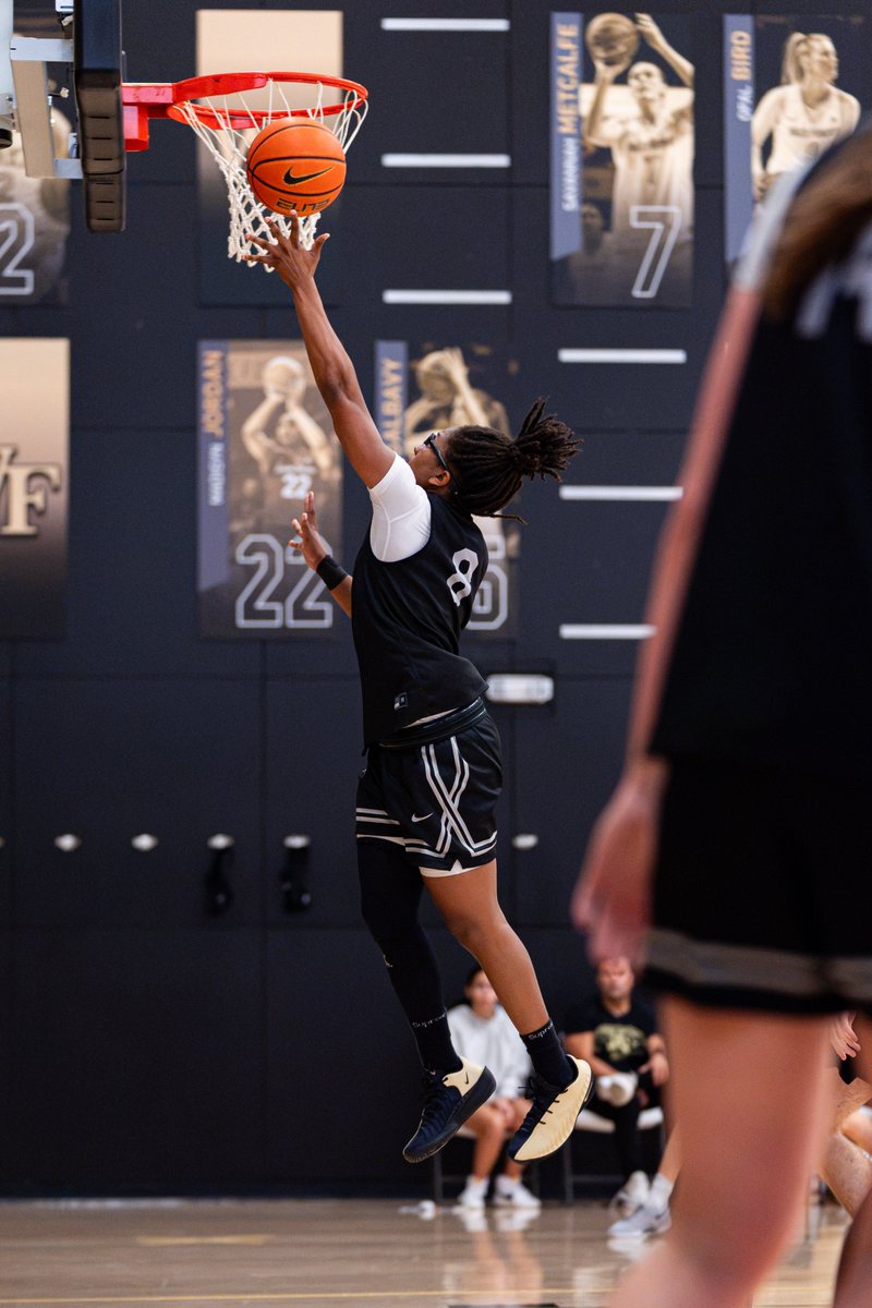 WakeWBB's tweet photo. Prep work 💪 https://t.co/6xkn3mUTUP