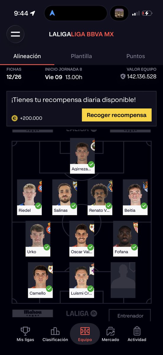 Tododefutebol's tweet photo. @futbol_fantasy @JoseCarrasco_98 Mbappe salió en mi mercado, lo fichariss o mejor comprar otros jugadores ? https://t.co/7cejDOqYBm