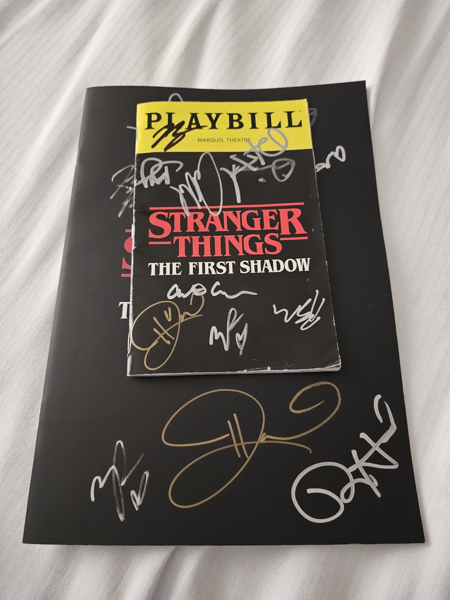 GamingwithTBNR's tweet photo. This weekend I was lucky enough to watch The first Shadow for the first time and it's sooo good. If you haven't watched it yet do it! It is definitely worth seeing it live as the visual effects are amazing 👏 https://t.co/gIpyd7aiqX