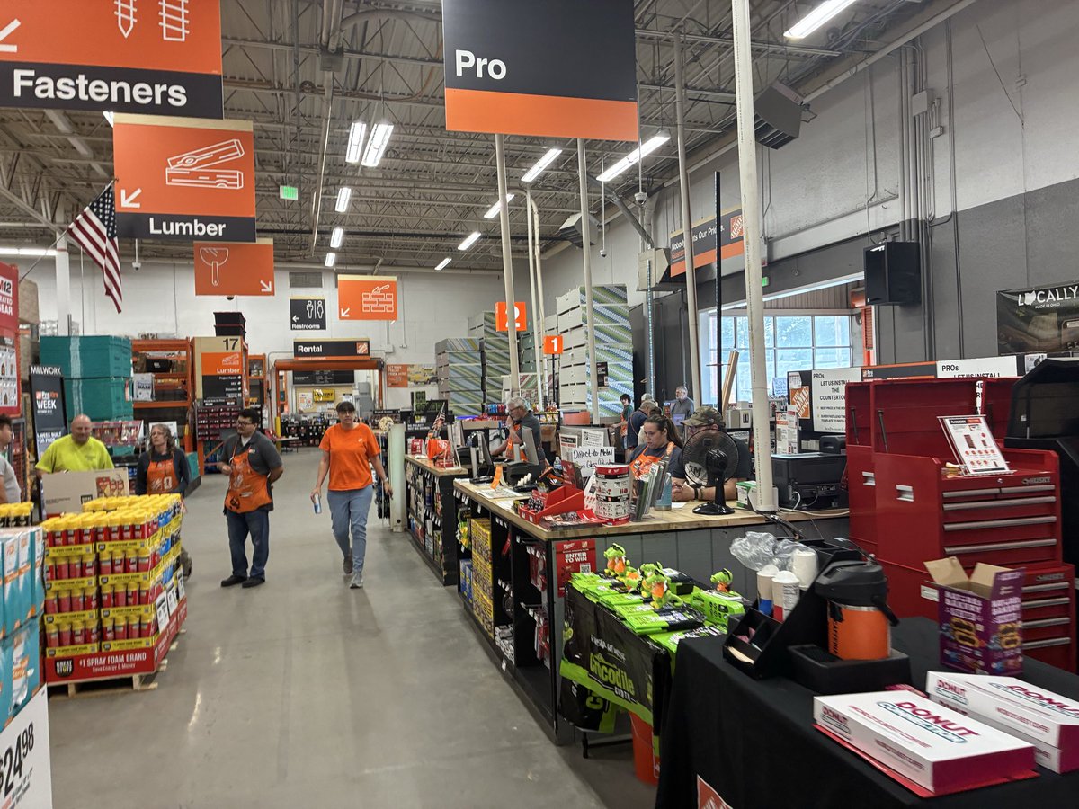 SeanRBostonACS's tweet photo. Join us for Pro Day at Home Depot Store 4152! Come out and connect with our team, explore products and solutions for your business, and learn more about the tools, services, and savings available to Pro customers. We look forward to seeing you and supporting your project needs. https://t.co/0GUkIzIgr7
