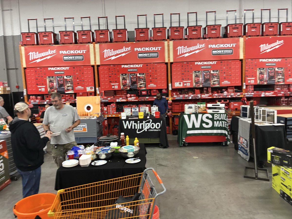 SeanRBostonACS's tweet photo. Join us for Pro Day at Home Depot Store 4152! Come out and connect with our team, explore products and solutions for your business, and learn more about the tools, services, and savings available to Pro customers. We look forward to seeing you and supporting your project needs. https://t.co/0GUkIzIgr7