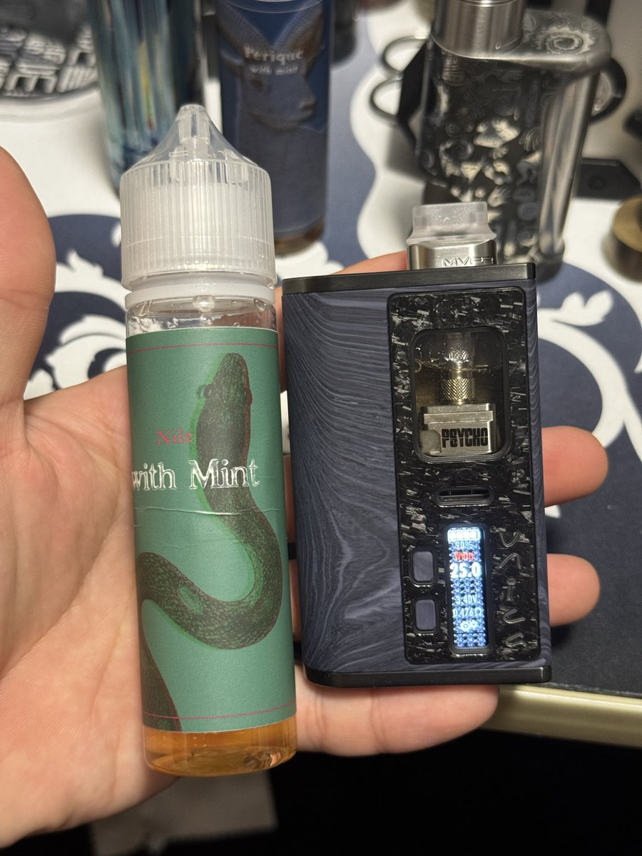 Vape_wara's tweet photo. フルーツ系も行けちゃうんだねェ
ｲｲﾈｪ https://t.co/OFWci8qAXc