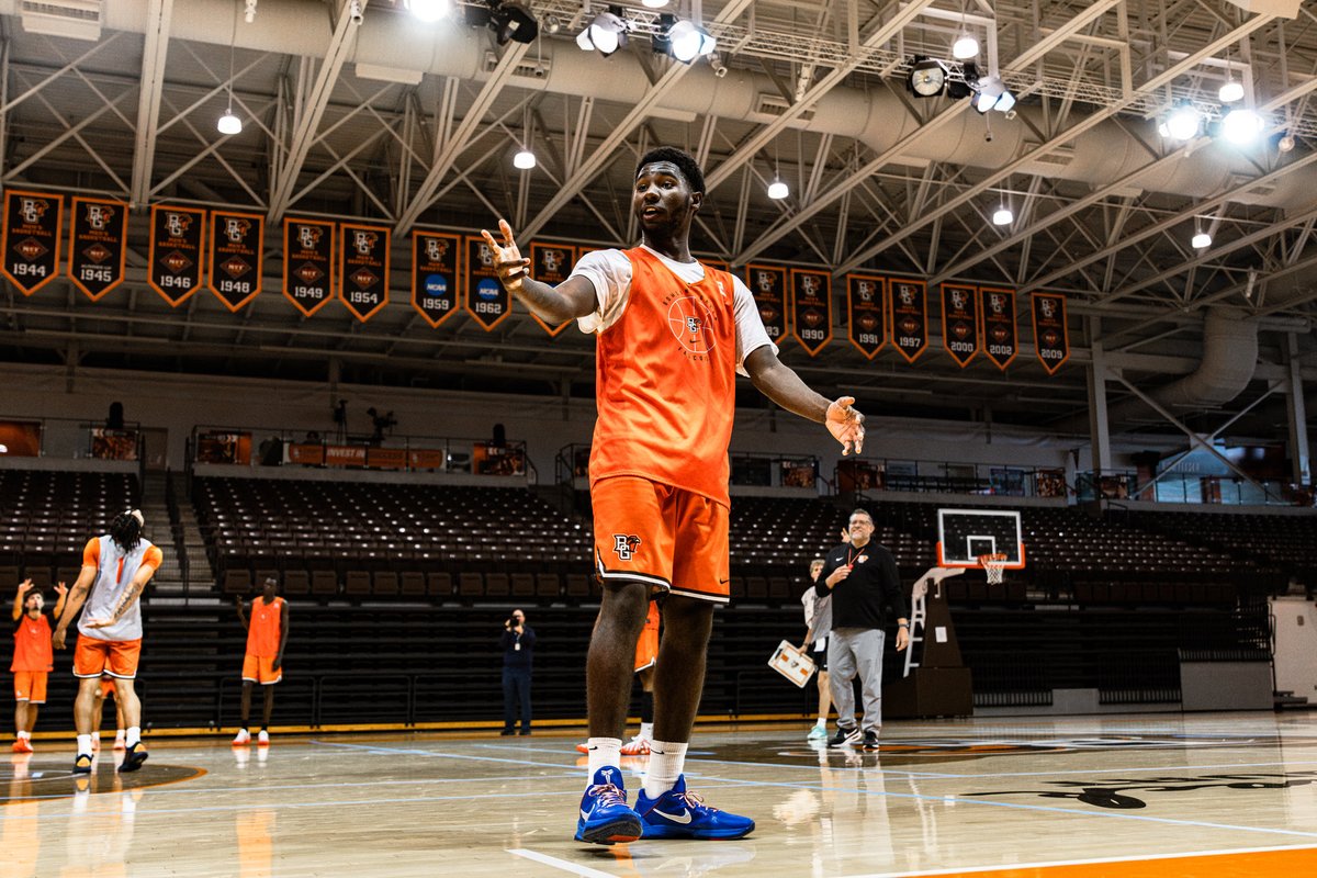 BGSUMBB's tweet photo. All about the  p r o c e s s

#AyZiggy | #FlyAroundandFindOut https://t.co/BDCdFZDwMf