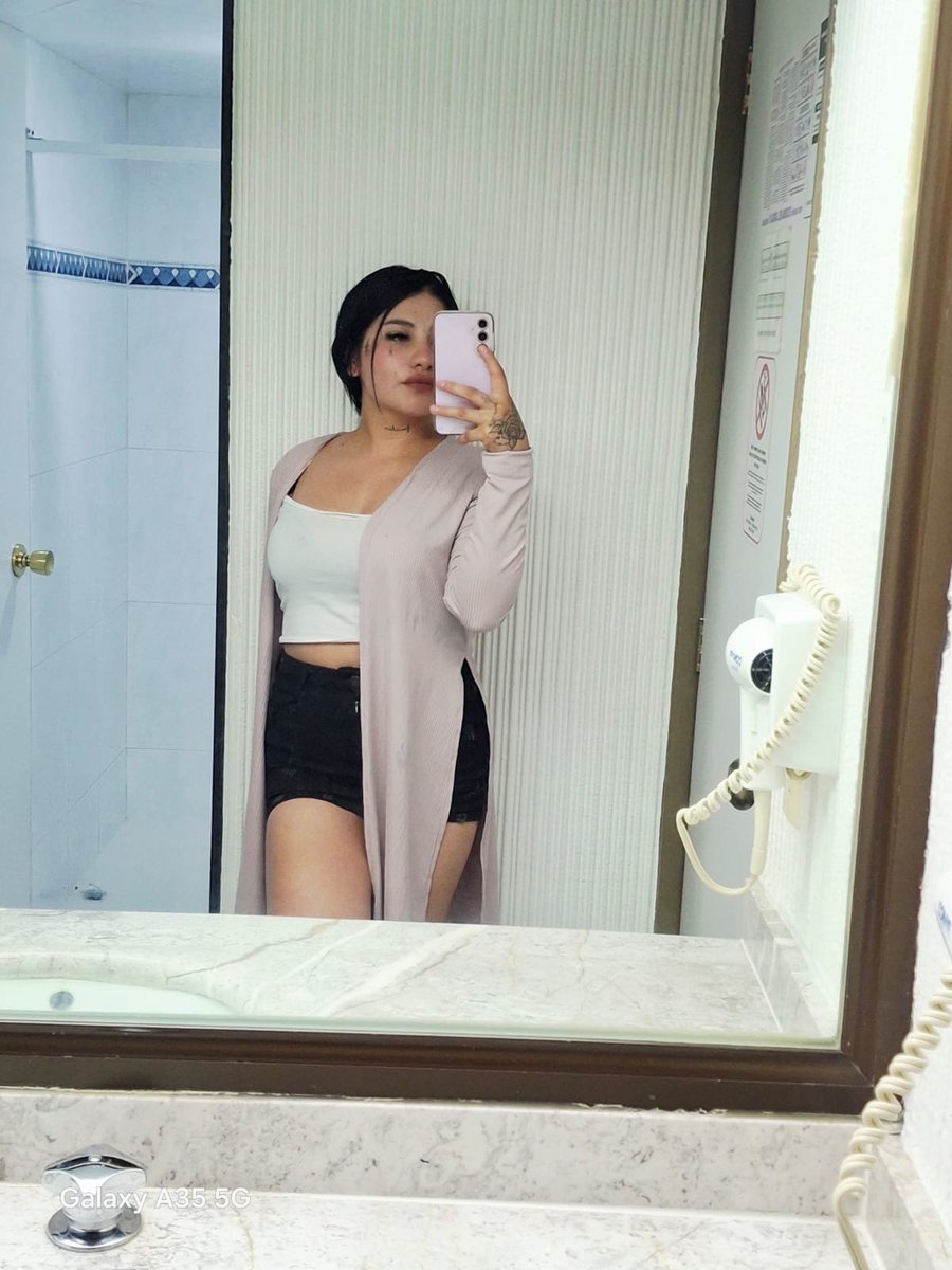 tania89np's tweet photo. Ando aburrida 😒 
Oferton hoyyyy🔥 https://t.co/V0vwYxkmtc