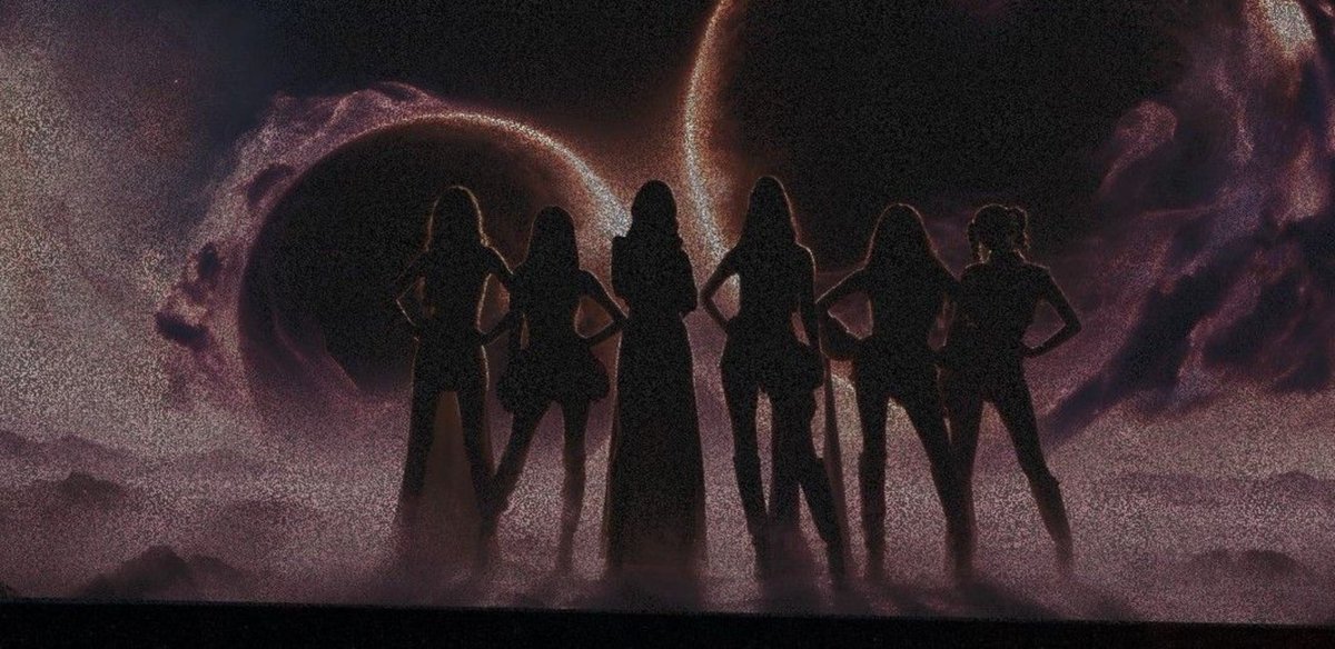 DiveBasee's tweet photo. IVE's upcoming EP 'Looks Can Kill' is directed by '52 studio'. 

Previous works include: 

ITZY - Imaginary Friend
Red Velvet - Chill Kill
NCT127 - 2024 Season's Greetings
WAYV - 2024 Concert [ON THE WAY]
BoyNextDoor - 'Earth Wind &amp; Fire' https://t.co/ftU1jMd29S