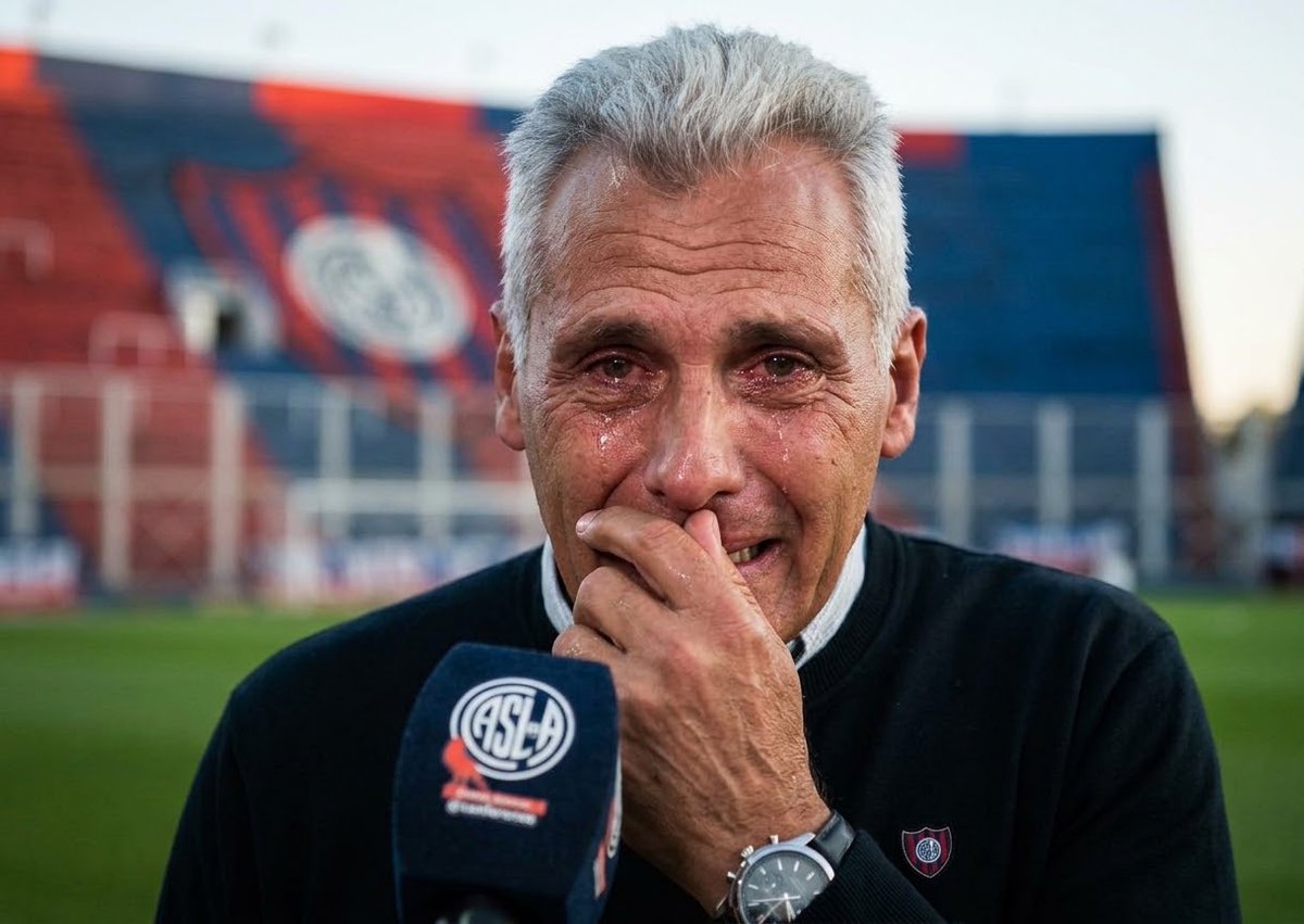 Mujicadel72's tweet photo. 4000 socios te votaron!
Por ellos aunque sea
Deja de llorar 
conseguí plata
Paga y cállate!
Honra el lugar q tanto pediste! https://t.co/9LXG1G8m18