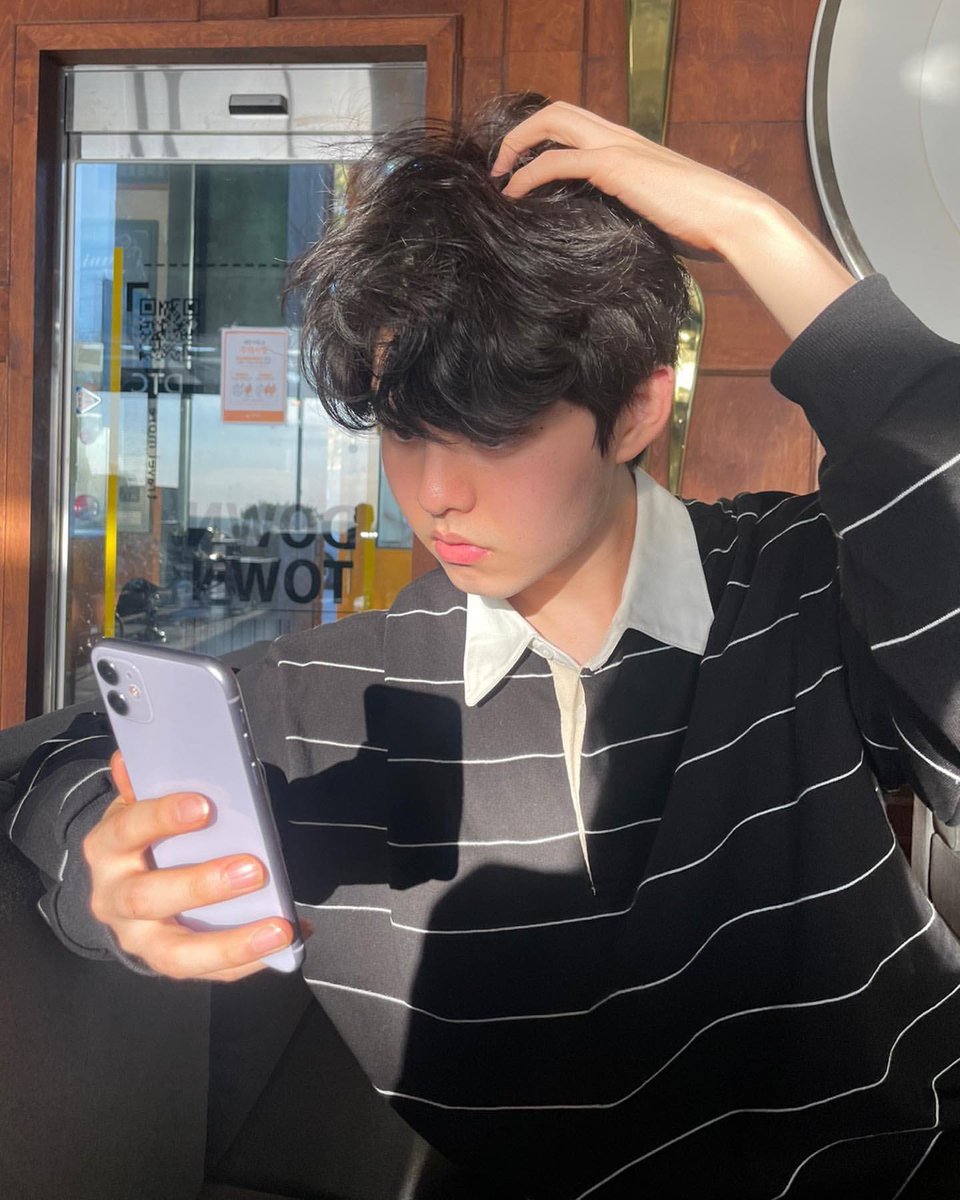 010305s's tweet photo. #누구보다_빠른_10월_최애_선점 https://t.co/IFQnVjO0eE