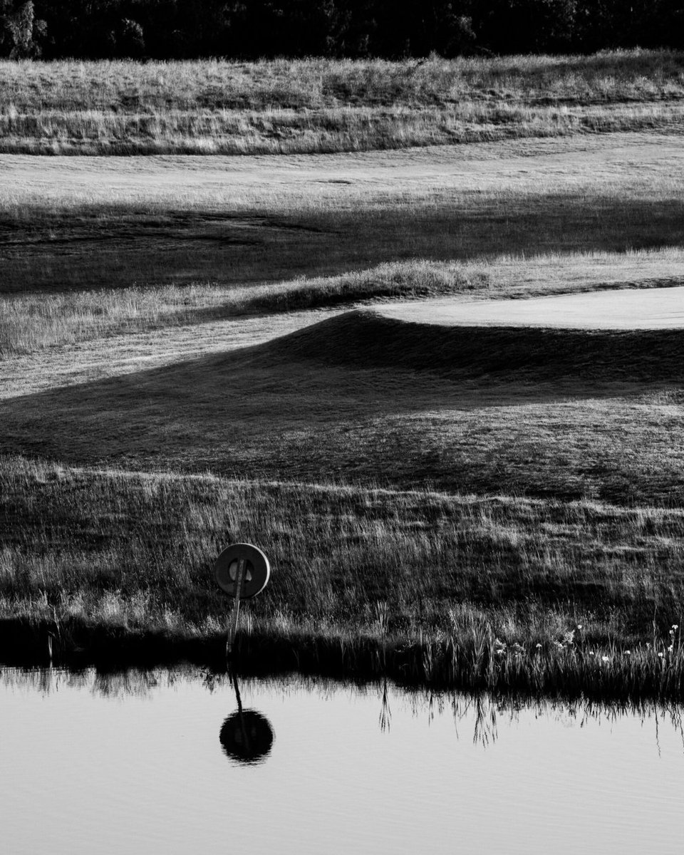 delameregolf's tweet photo. In black and white our Herbert Fowler heathland looks absolutely stunning. The shapes, the shadows, the unmistakable sense of peacefulness. https://t.co/IGaJtBTp8Y