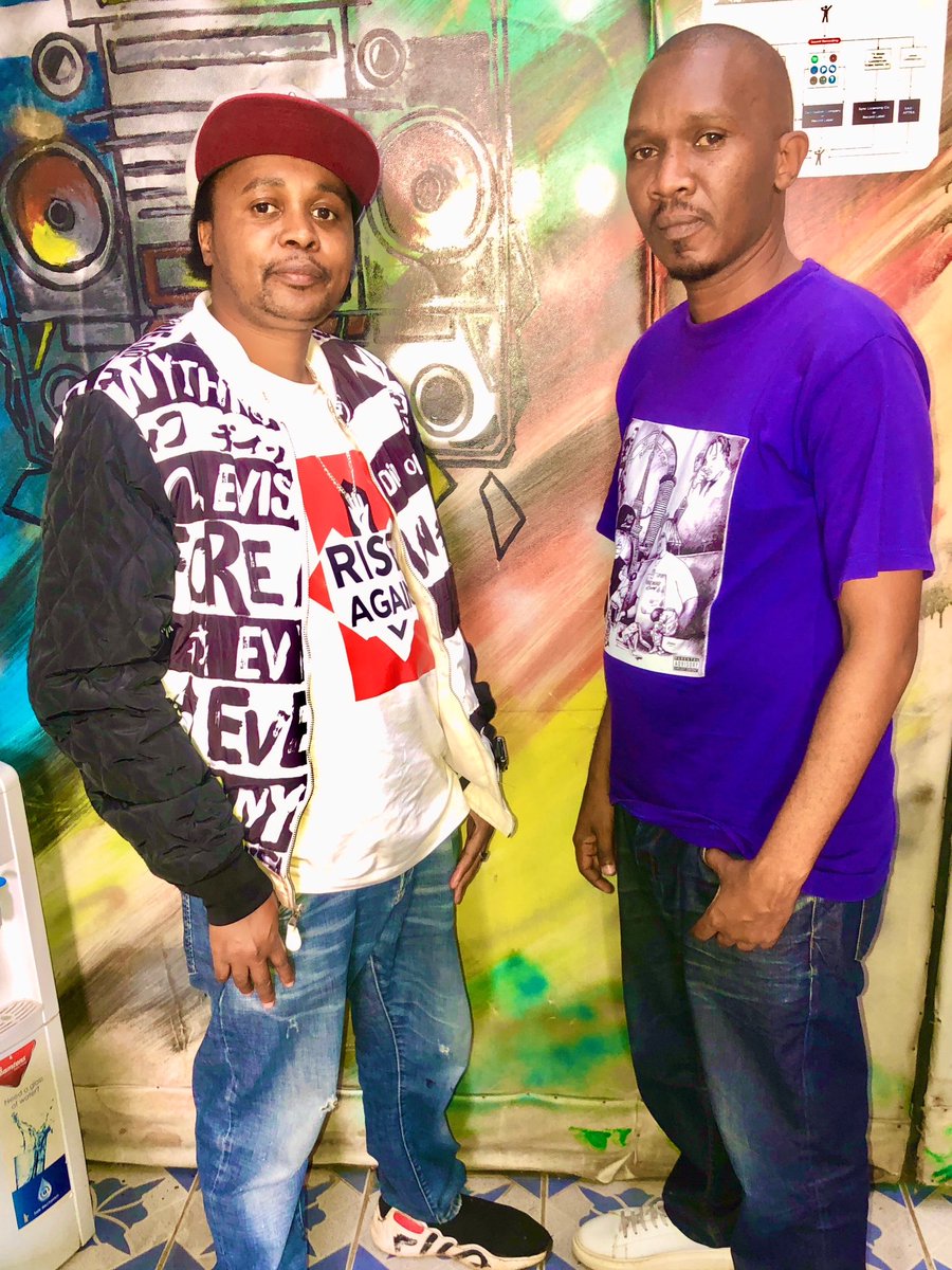 KuntanaKinte's tweet photo. We’ve got a true Genge OG in the building today in @jimwatgenge 🇰🇪🎤 

From defining the streets to setting the culture on fire, this one is for the true day-ones.

Hip Hop is in safe hands!!!

#KuntaOfficialBeats #BoomBap #HipHop https://t.co/WP0Fow4ceA