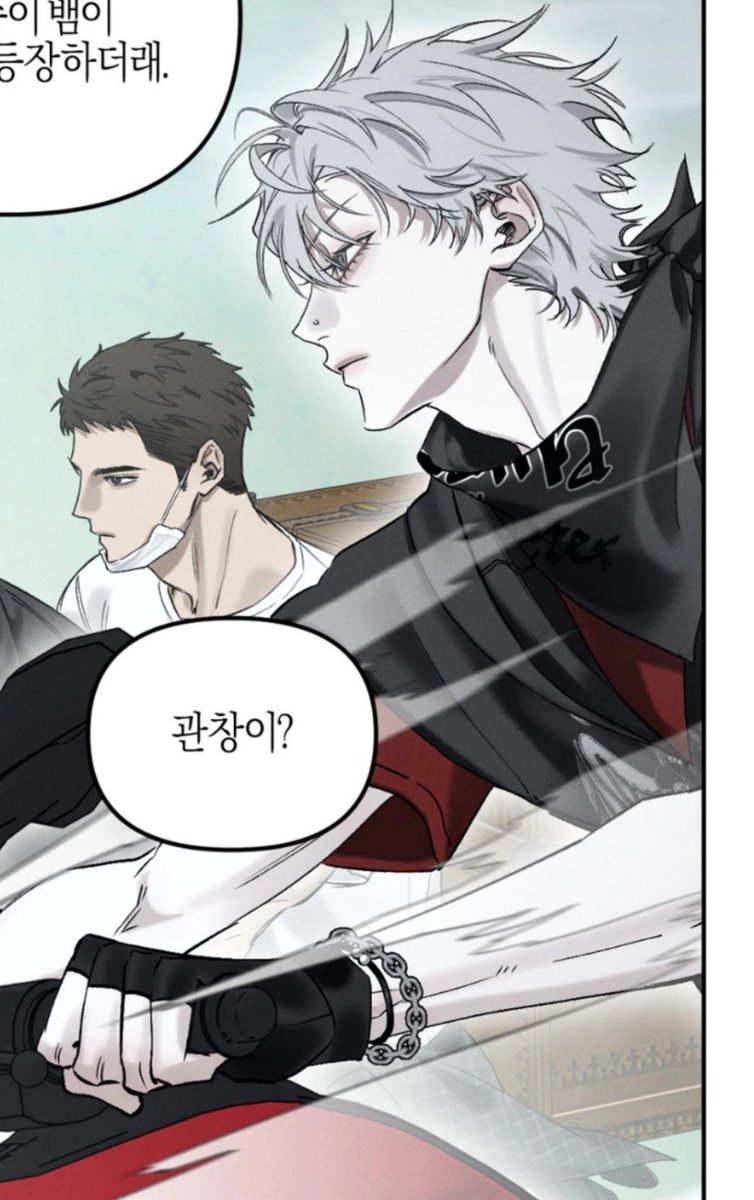 clutchflk's tweet photo. 군대에잇을때                 군생활끝나고가족여행갈때 https://t.co/kVFtqUPntN