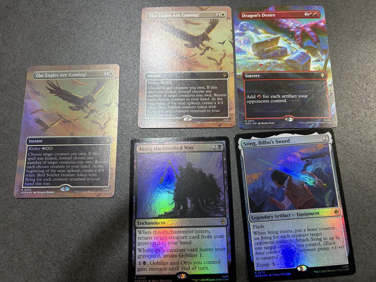 rike_mtg's tweet photo. ホビット英コレブ定価で買えた〜。中身終わり過ぎてて定価じゃなかったら致命傷だった。シングルはかなり値崩れしたしホビット好きじゃなかったら、プレ値1万とかの価値はなさそう https://t.co/tFRiLeHhR8