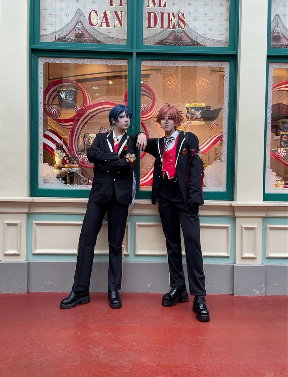 ru26_w's tweet photo. ⚠︎Cos / twst

「おい❤️！僕の肩に腕を置くな！」

#Dハロ仮装2026  #Dハロツイステ https://t.co/CMveHr53h2